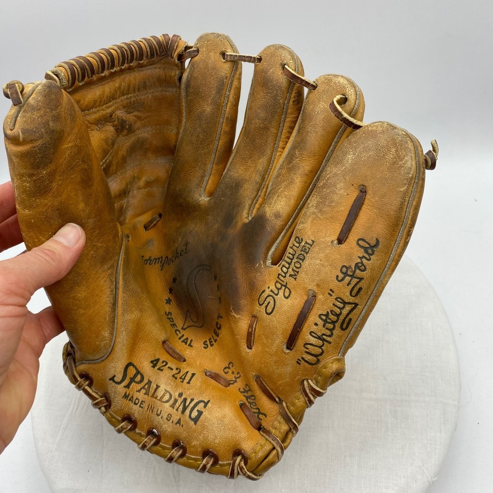 Vintage Spalding Whitey Ford Model 42-241 Baseball Glove RHT Leather USA
